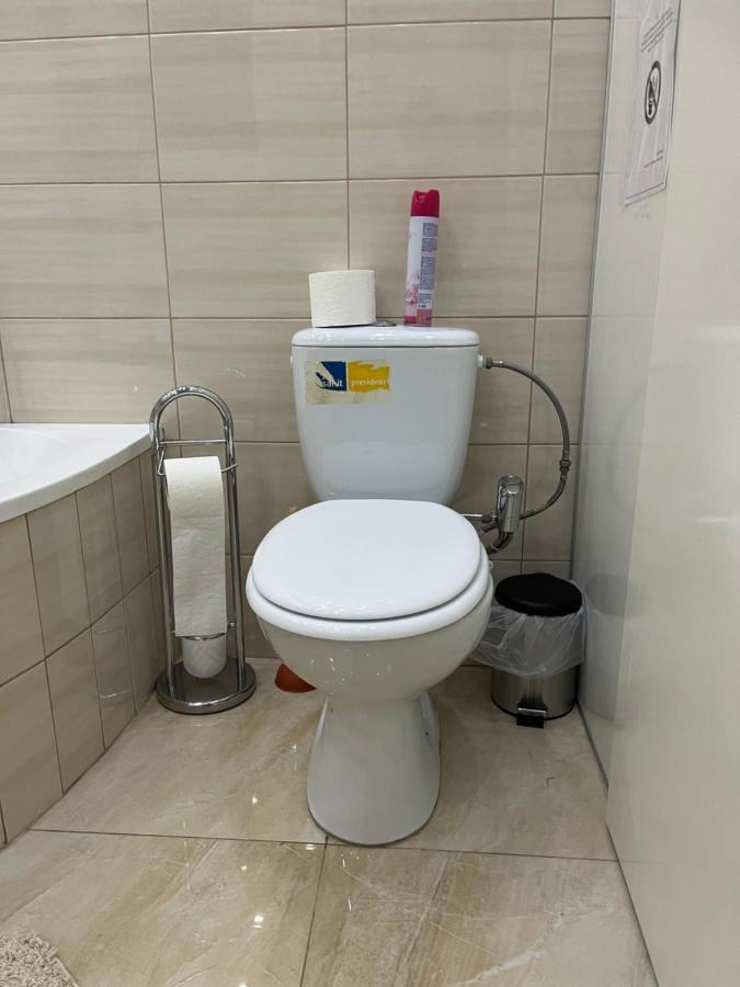 Szechenyi Apartman Μίσκολτς Εξωτερικό φωτογραφία