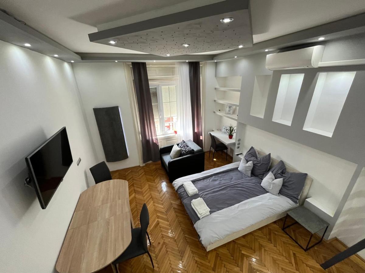 Szechenyi Apartman Μίσκολτς Εξωτερικό φωτογραφία